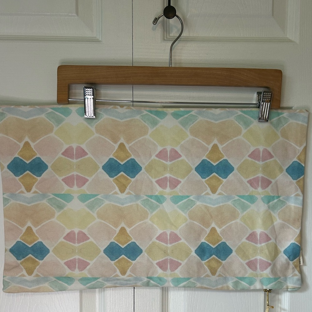 Bunglo Mid Century Pop Pillow Covers